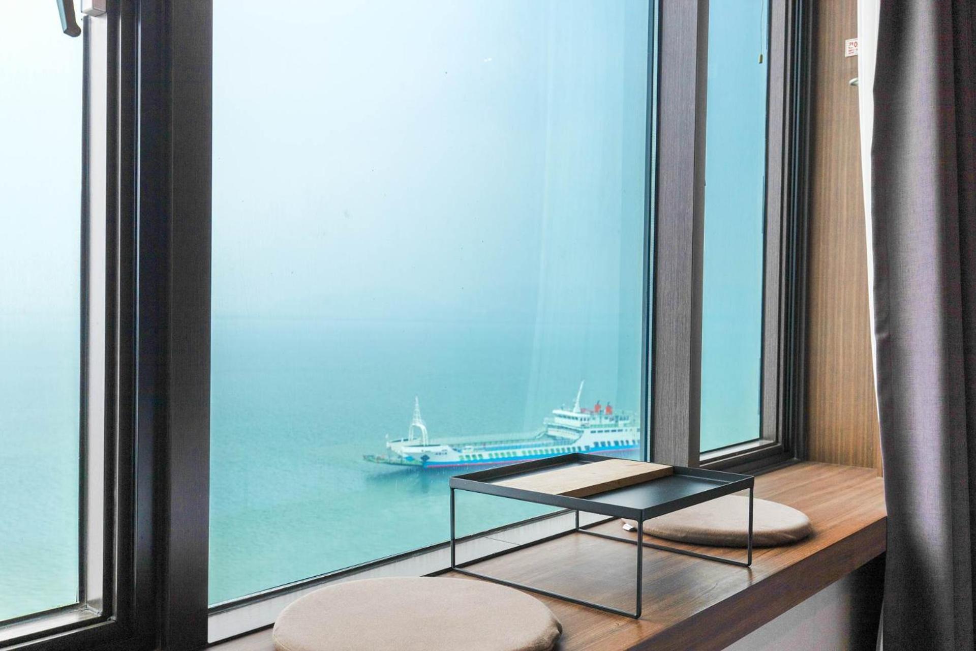 Incheon Blue Marine Hotel Bagian luar foto