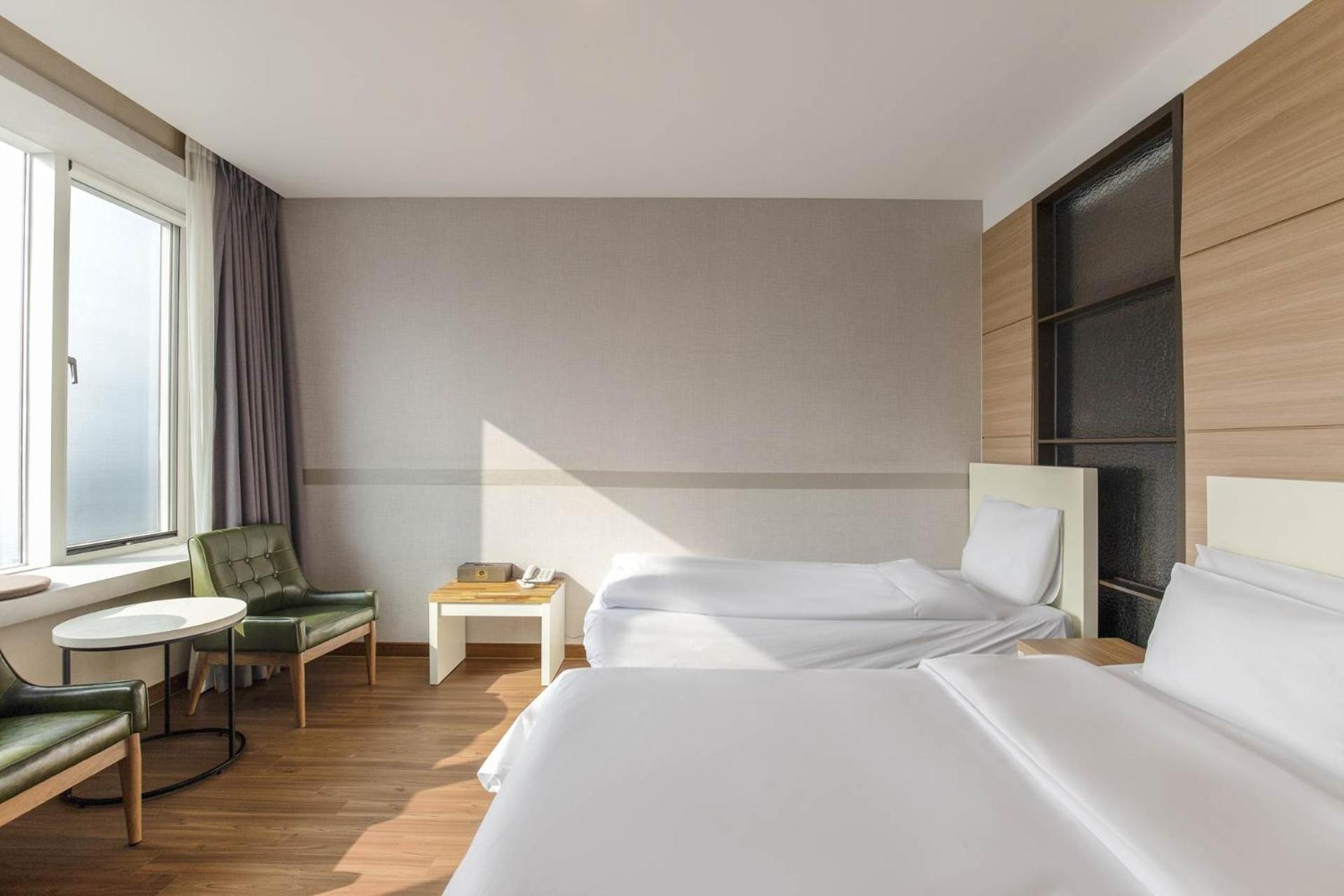 Incheon Blue Marine Hotel Bagian luar foto