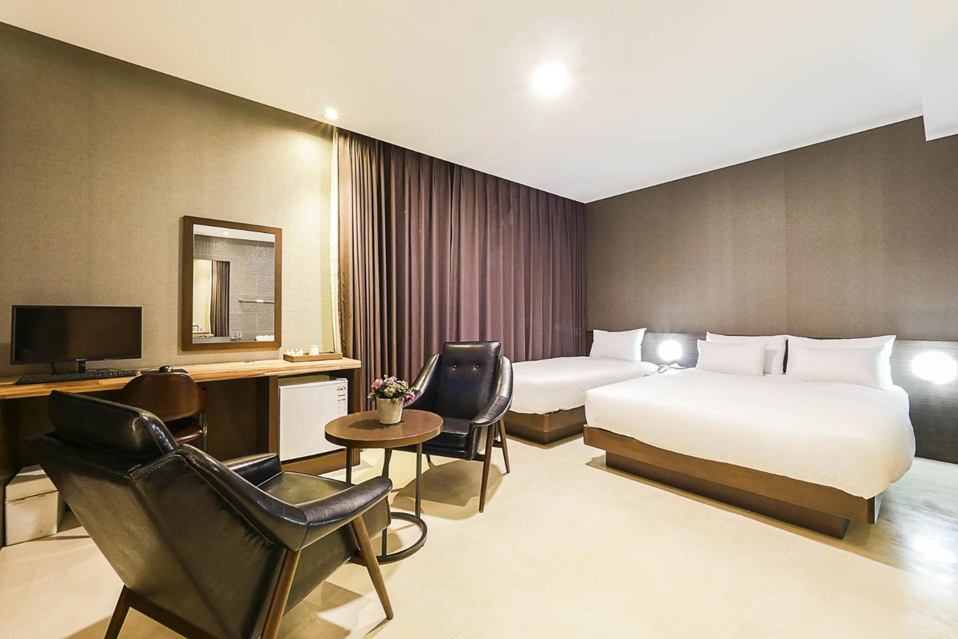 Incheon Blue Marine Hotel Bagian luar foto