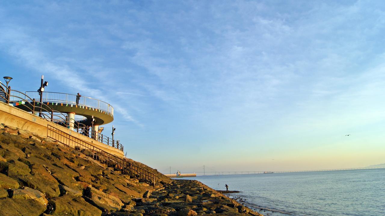 Incheon Blue Marine Hotel Bagian luar foto