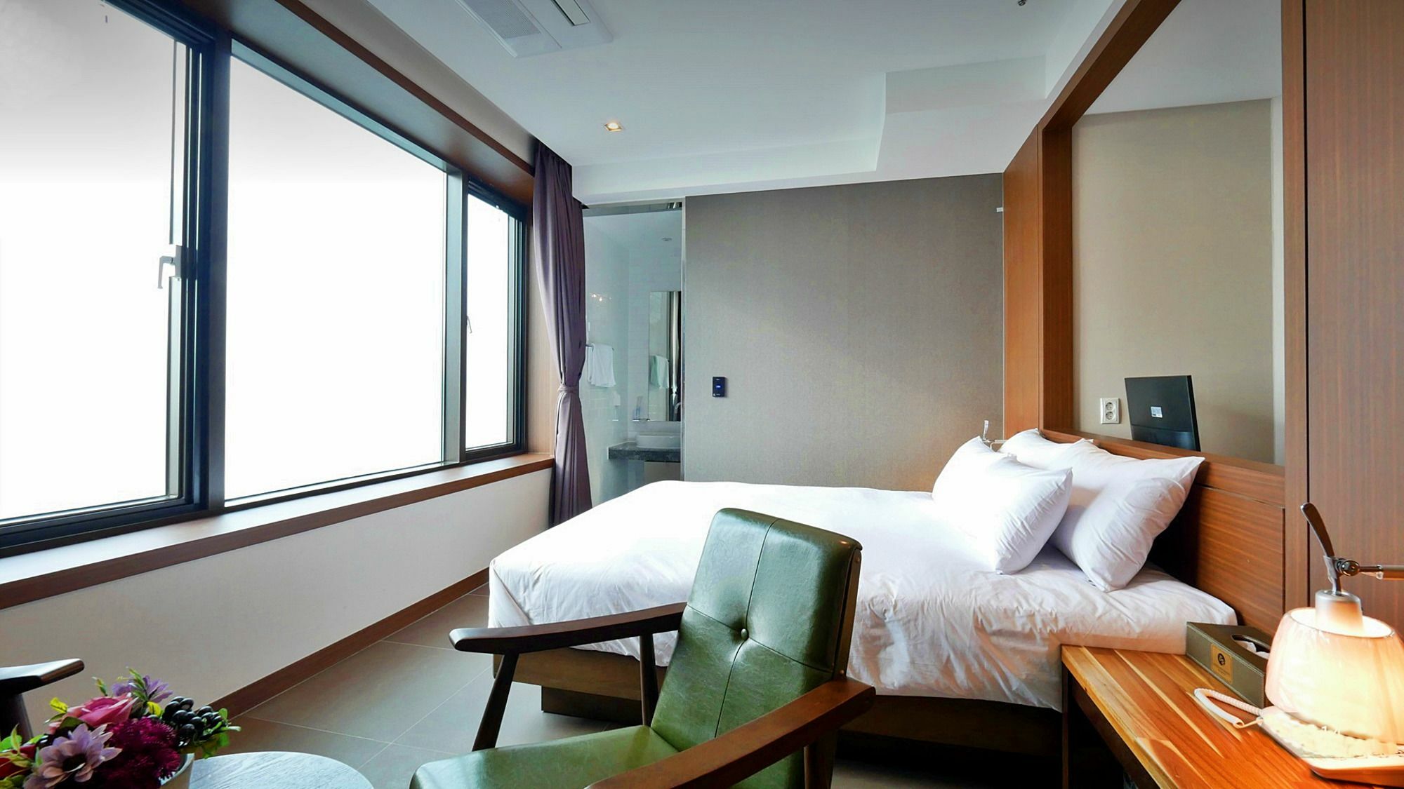 Incheon Blue Marine Hotel Bagian luar foto